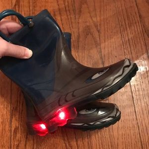 Shark light up rainboots